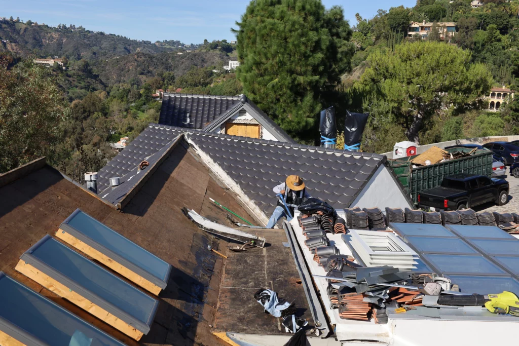 Infinity-roofers-inc-local-roofers-los-angeles