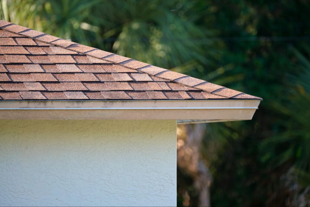 Why Asphalt Shingles Are a Smart Choice for Pasadena Homes: Durability, Benefits & Cost