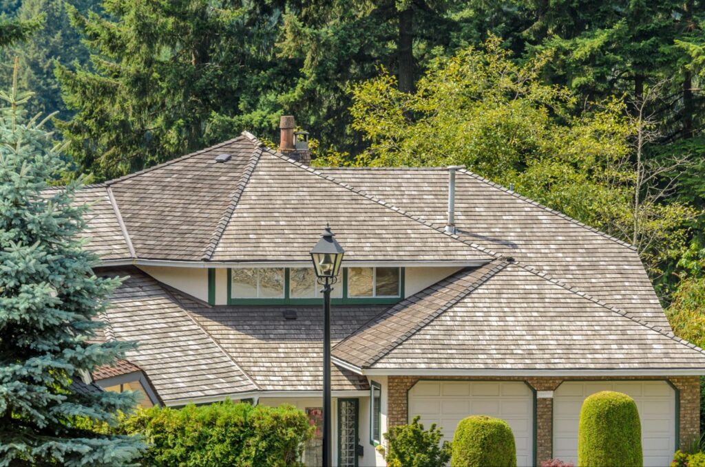 Asphalt Shingle Roof Installation in Pasadena: Practical Tips for Local Homeowners