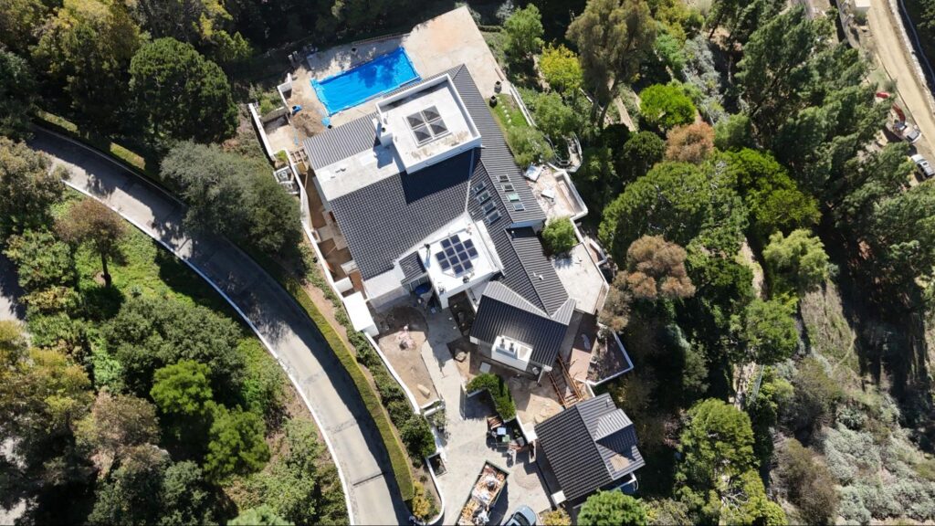Cool Roofs in Sherman Oaks: Save Energy, Stay Comfortable, and Meet Code